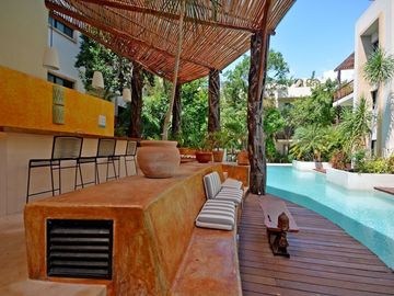 DEPARTAMENTO ÚNICO DE DOS HABITACIONES CON TERRAZA Y JACUZZI PRIVADOS