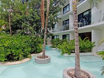 ESTUDIO SWIM UP LAGUNAS CENTRAL PARK