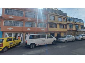 VENTA DE CASA RENTABLE EN BARRIO SAN FERNANDO BARRIOS UNIDOS BOGOT