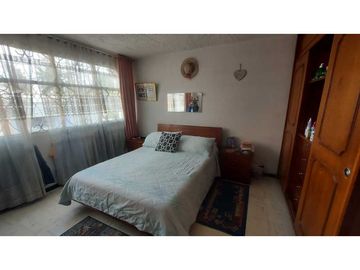 VENTA DE CASA RENTABLE EN BARRIO SAN FERNANDO BARRIOS UNIDOS BOGOT