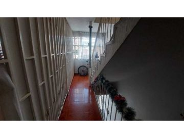 VENTA DE CASA RENTABLE EN BARRIO SAN FERNANDO BARRIOS UNIDOS BOGOT