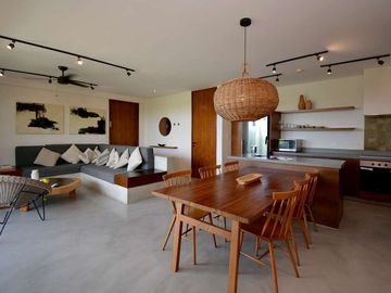 3 RECÁMARAS CON TERRAZA Y ALBERCA PRIVADA