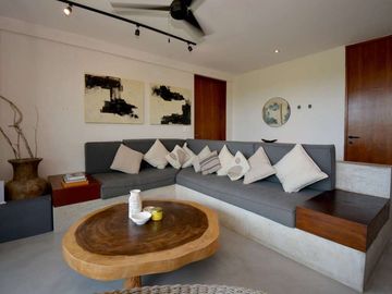 3 RECÁMARAS CON TERRAZA Y ALBERCA PRIVADA