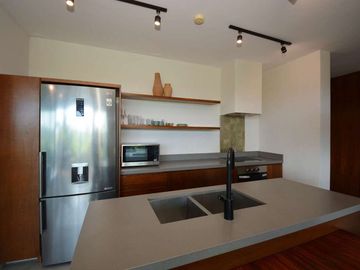 3 RECÁMARAS CON TERRAZA Y ALBERCA PRIVADA