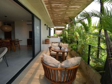 3 RECÁMARAS CON TERRAZA Y ALBERCA PRIVADA