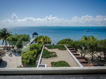 PENTHOUSE DE ULTRA LUJO FRENTE AL MAR