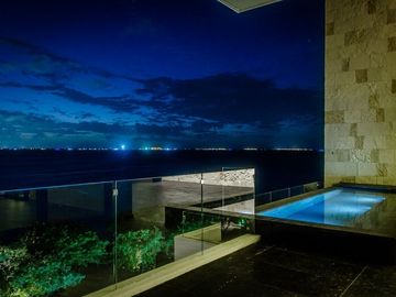 PENTHOUSE DE ULTRA LUJO FRENTE AL MAR