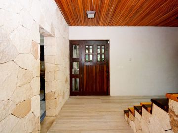 CASA DEL ÁRBOL