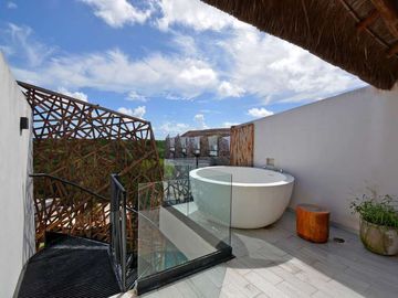 PENTHOUSE SELVA ZEN CON JACUZZI PRIVADO