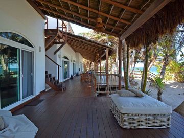 VILLA AQUA FRENTE AL MAR