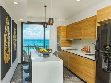 SUNRISE IT BEACHFRONT CONDO