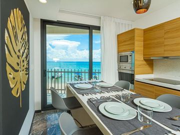 SUNRISE IT BEACHFRONT CONDO