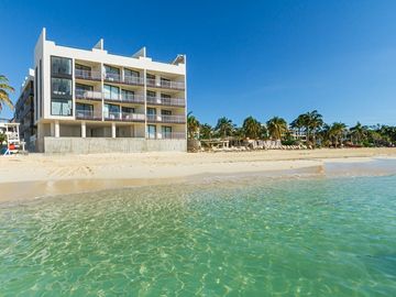 SUNRISE IT BEACHFRONT CONDO