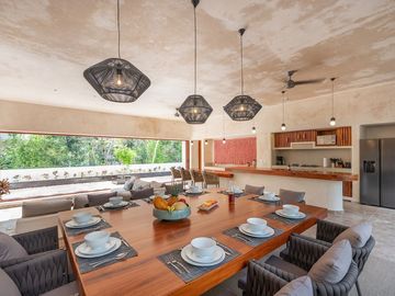 LUJOSO PENTHOUSE AHA TULUM