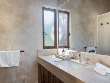 LUJOSO PENTHOUSE AHA TULUM