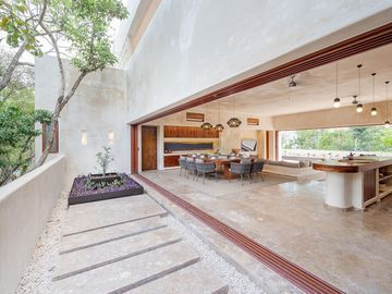 LUJOSO PENTHOUSE AHA TULUM
