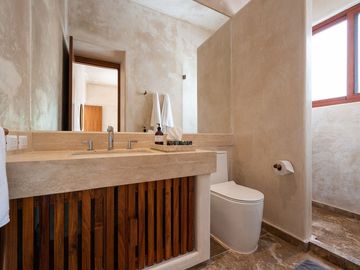 LUJOSO PENTHOUSE AHA TULUM