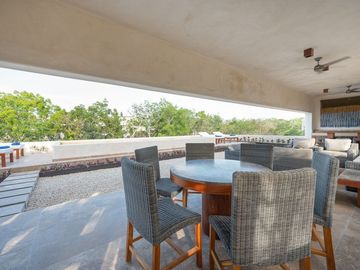 LUJOSO PENTHOUSE AHA TULUM