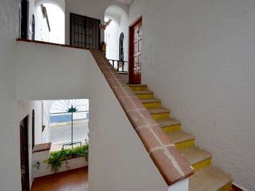CAUTIVADOR DEPARTAMENTO ESTILO MEXICANO EN EL CORAZÓN DE PLAYA DEL CARMEN