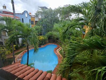 CAUTIVADOR DEPARTAMENTO ESTILO MEXICANO EN EL CORAZÓN DE PLAYA DEL CARMEN