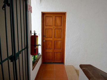 CAUTIVADOR DEPARTAMENTO ESTILO MEXICANO EN EL CORAZÓN DE PLAYA DEL CARMEN