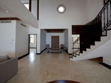 VILLA CANTERA FRENTE AL MAR EN PLAYA PARAISO