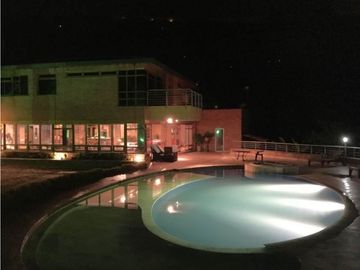FINCA EN VENTA EN GIRARDOTA ANTIOQUIA
