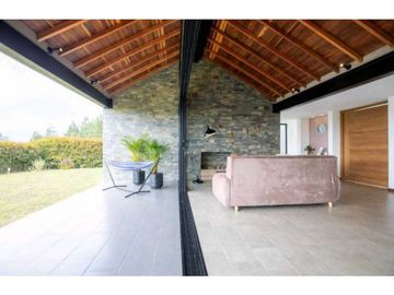 Hermosa casa en San Félix