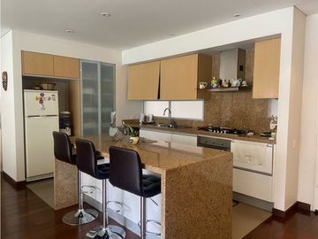 Vendo Excelente Apartamento CC Santa Bárbara