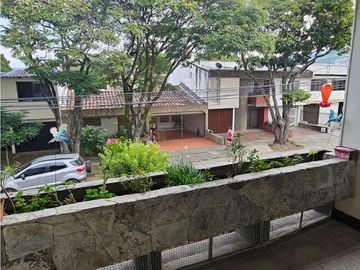 Venta casa independiente en Prados del Norte