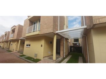 ARRIENDO CASA EN CHIA, VEREDA LA FAGUA, CUNDINAMARCA