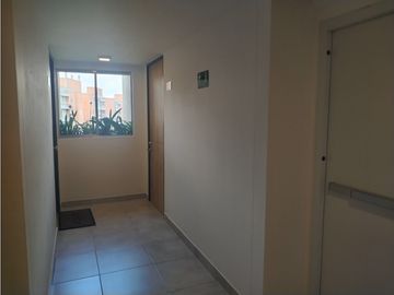 VENDO APTO 80 M2 PUERTA DEL SOL - MOSQUERA | 551 |