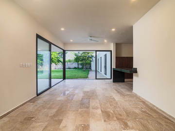 Casa en venta de 1 piso C-1109, en RESIDENCIAL DZIDZILHA, en Mérida Yuc.