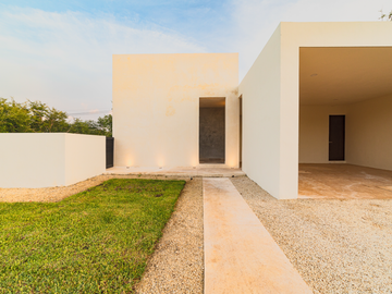 Casa en venta de 1 piso C-1109, en RESIDENCIAL DZIDZILHA, en Mérida Yuc.