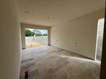 Casa en venta de 1 piso C-1036, en RESIDENCIAL DZIDZILHA, Mérida Yuc.