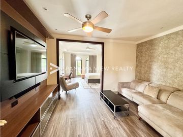 BALMORAL MANSION CON PISCINA / COSTA DEL ESTE / VENTA