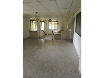 CASA CAMPESTRE A LA VENTA EN CERRO AZUL LAS NUBES