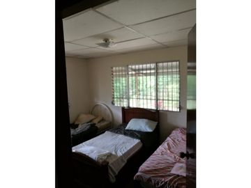 CASA CAMPESTRE A LA VENTA EN CERRO AZUL LAS NUBES