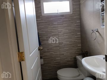 CASA EN VENTA  SECTOR EINSTEIN CARCELEN