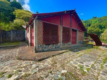 Casa Campestre Medio Dapa