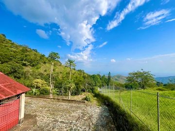Casa Campestre Medio Dapa
