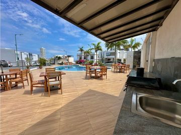 CASA EN VENTA EN LA EXCLUSIVA URBANIZACIÓN MONACO - BARBASQUILLO MANTA