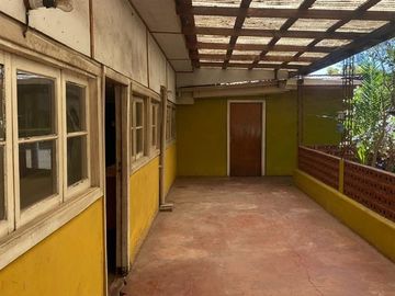 Casa en Venta en Esquina de membrillar con Igualdad