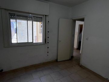 Departamento Tipo Casa en venta en Lanus Este