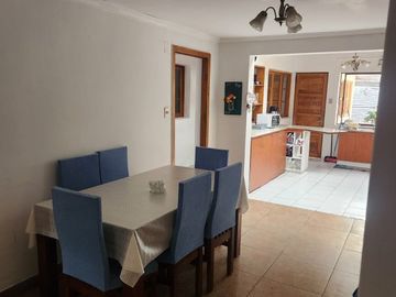 VENDO CASA DE 3 DORMITORIOS COMUNA DE RECOLETA