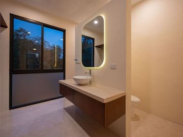 Casa en venta de 4 recámaras en el Barrio de Santiago, Mérida, Yucatán