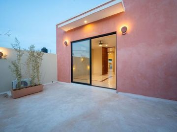 Casa en venta de 4 recámaras en el Barrio de Santiago, Mérida, Yucatán