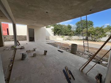 Casa en venta de 1 piso C-567, en RESIDENCIAL DZIDZILHA, Mérida Yuc.