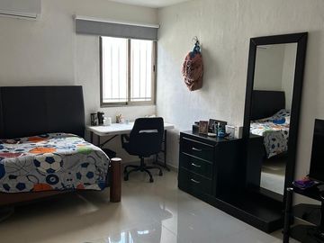 CASA EN VENTA EN FRACCIONAMIENTO LAS AMERICAS III MERIDA