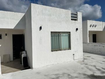 CASA EN VENTA EN FRACCIONAMIENTO LAS AMERICAS III MERIDA